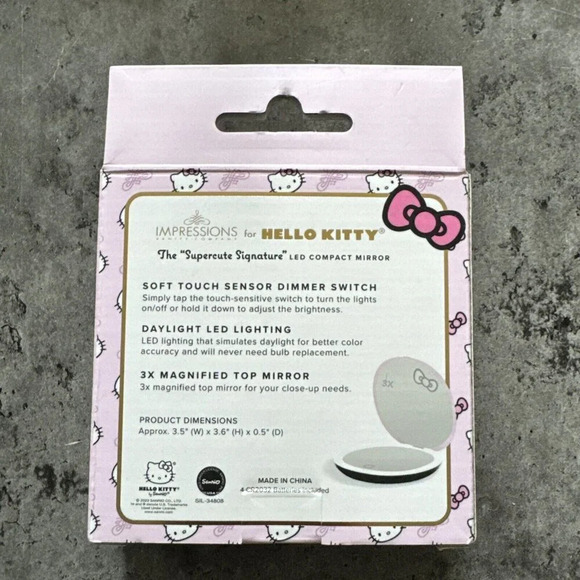 Impressions Hello Kitty "Supercute Signature" Compact 3X Magnified Mirror PINK - Picture 3 of 6